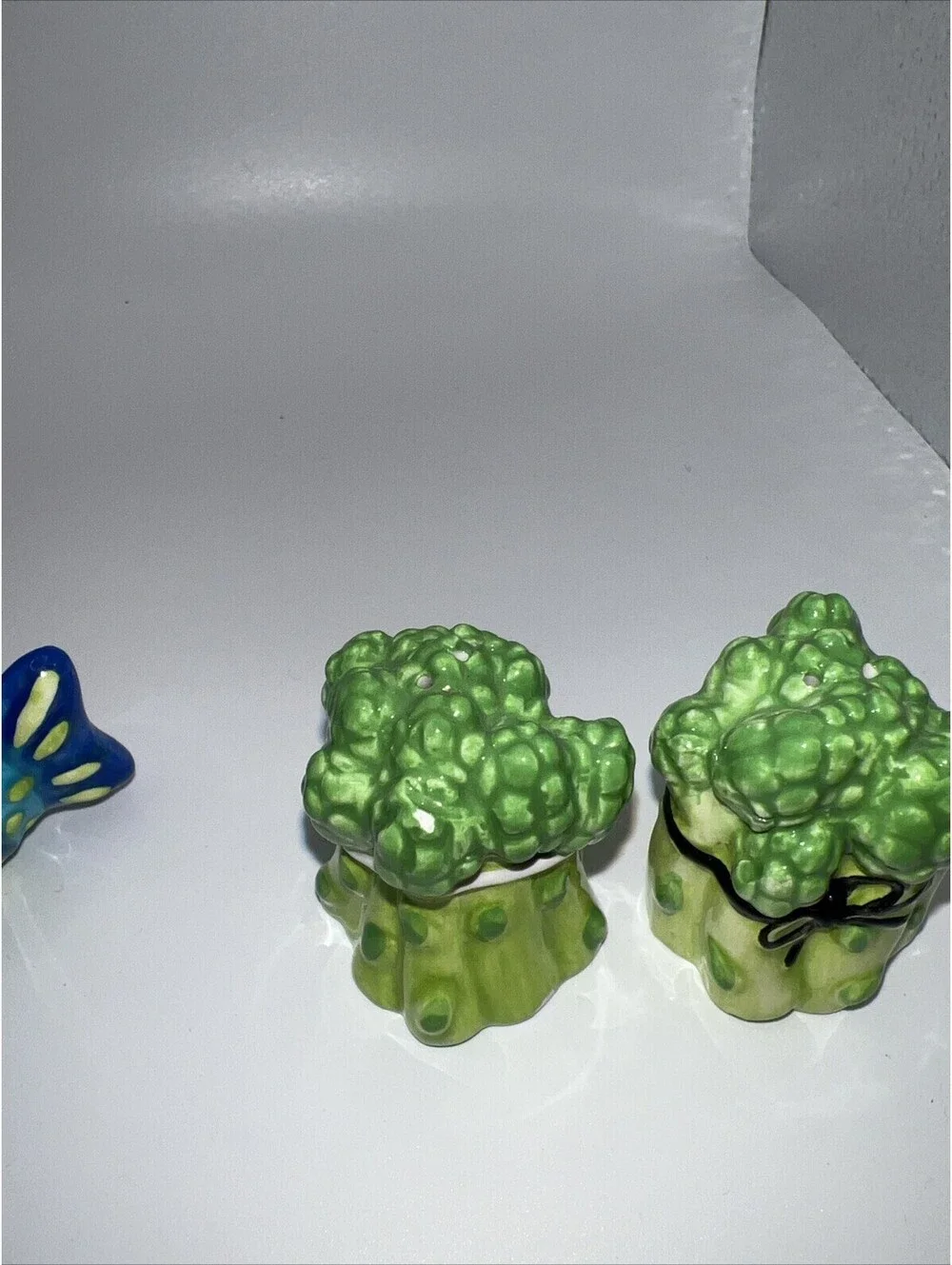 3 Sets Of Mini Salt And Pepper Shakers.